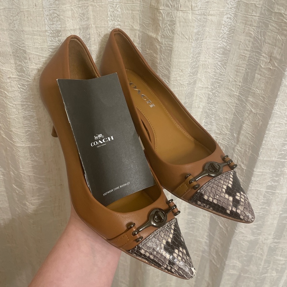 Authentic Coach Lauri Kitten Heels